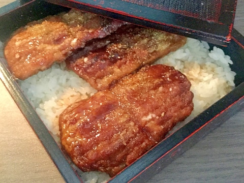 土用の丑の日に。豆の水煮とツナで鰻もどきの鰻丼